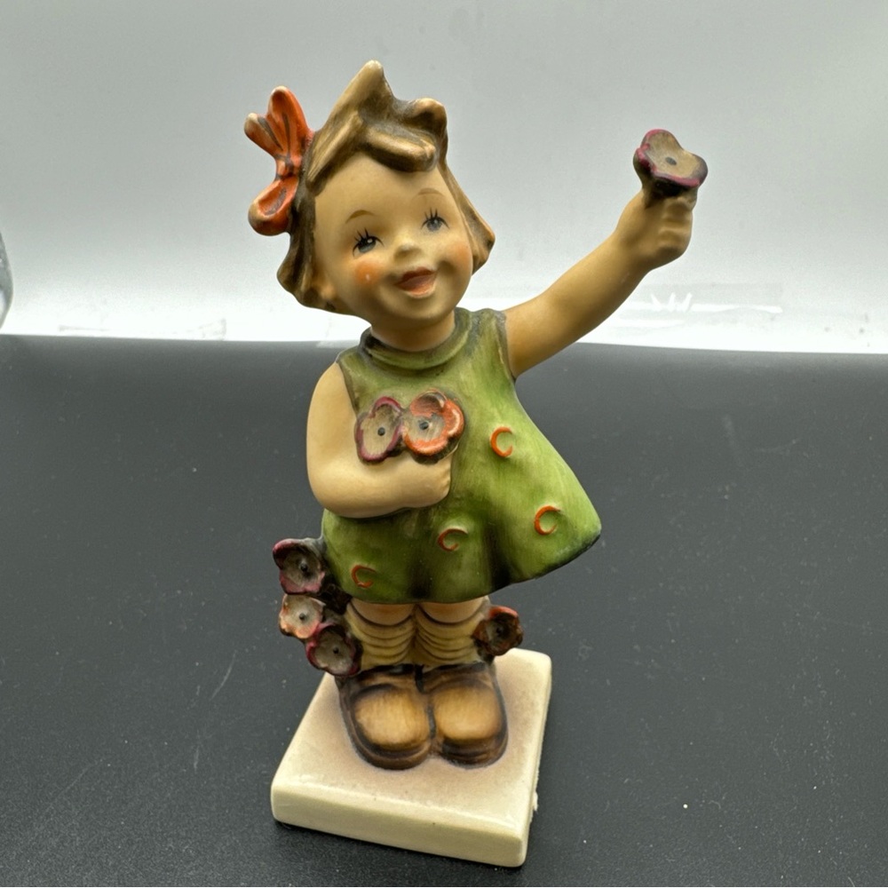 1950’s Hummel Goebel #72 "Spring Cheer" 5.25" Tall  Full Bee Mark TMK-2